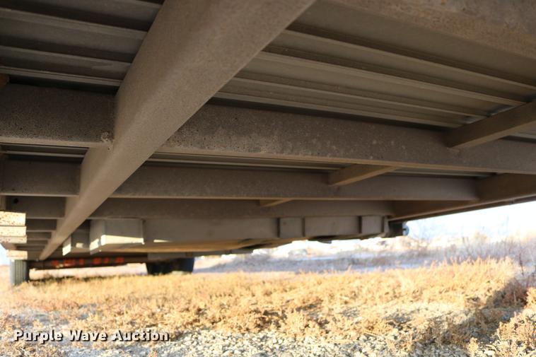 image for item DC3715 2004 enclosed cargo trailer