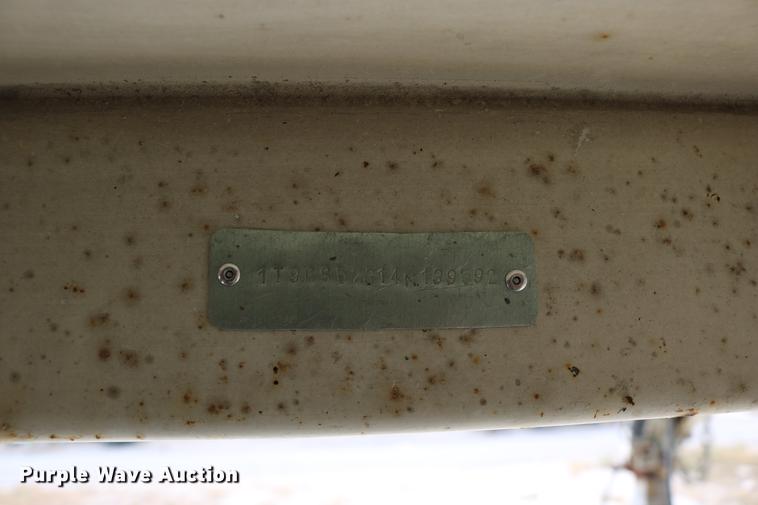 image for item DC3715 2004 enclosed cargo trailer