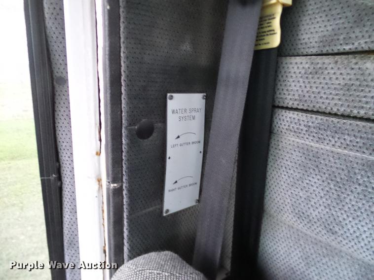 image for item DC7950 2003 Johnston 4000 street sweeper