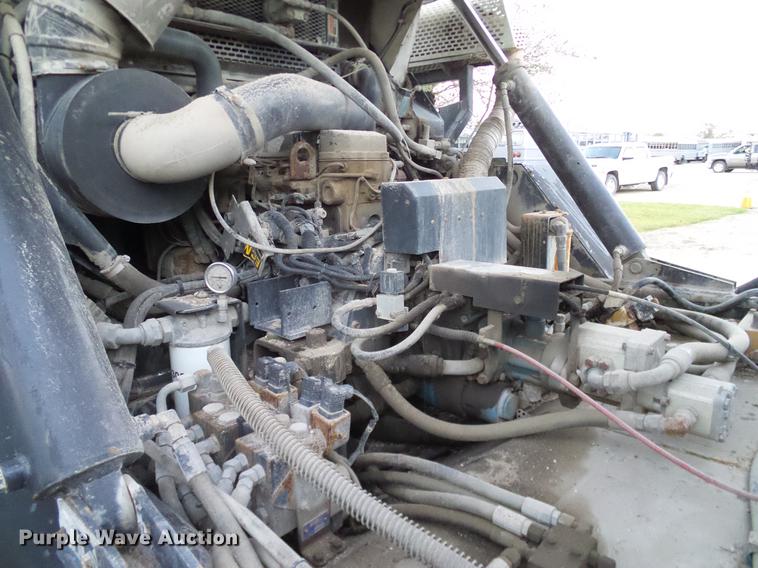 image for item DC7950 2003 Johnston 4000 street sweeper