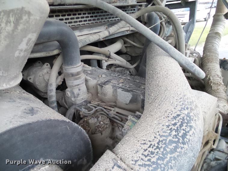 image for item DC7950 2003 Johnston 4000 street sweeper