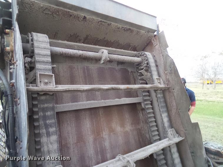 image for item DC7950 2003 Johnston 4000 street sweeper