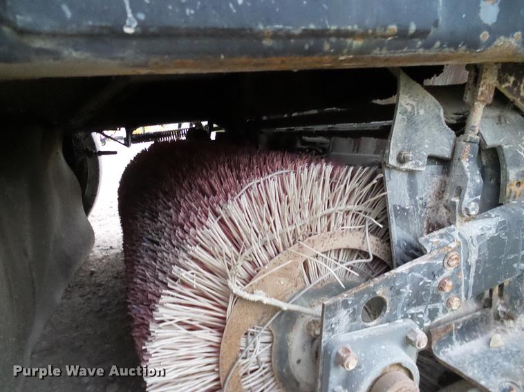 image for item DC7950 2003 Johnston 4000 street sweeper