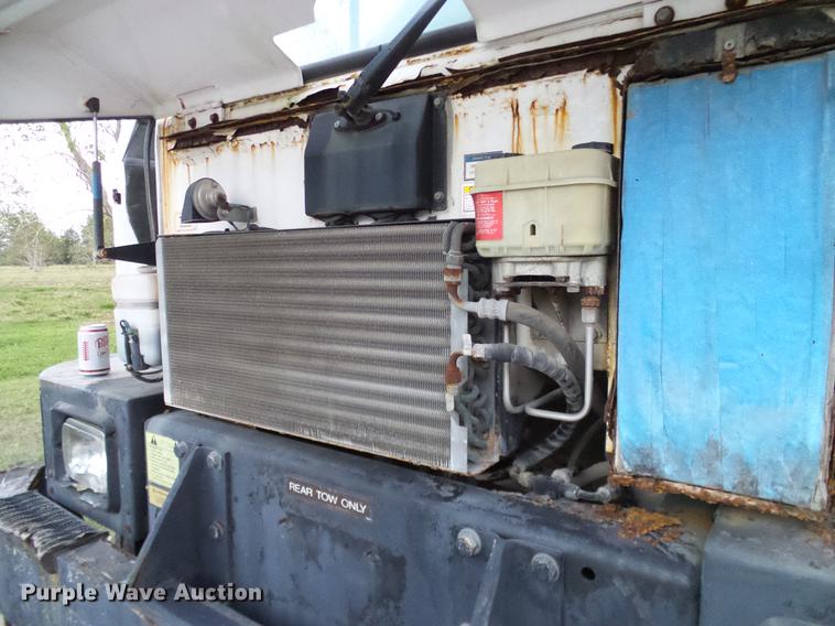 image for item DC7950 2003 Johnston 4000 street sweeper