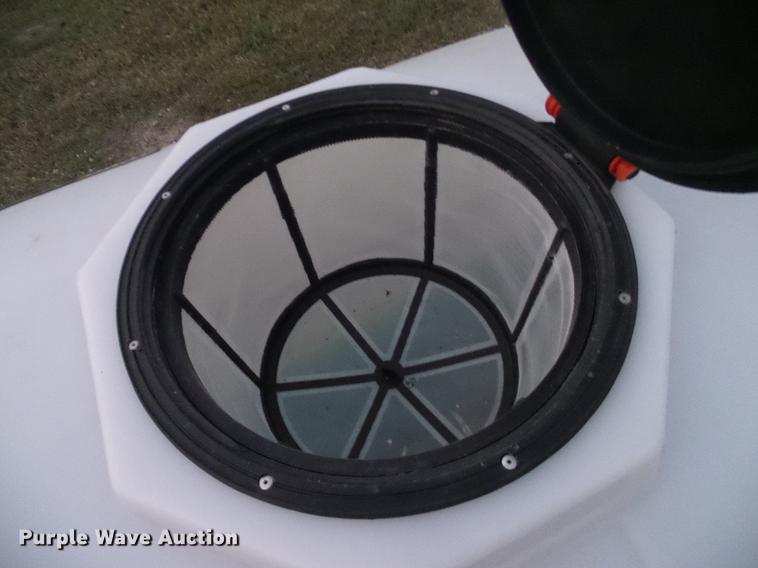 image for item DC7952 2008 Toro Multipro 5700D sprayer