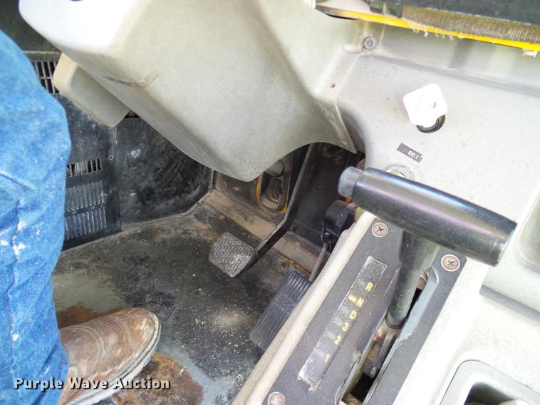 image for item DC7959 1998 Freightliner FS65 Blue Bird school bus