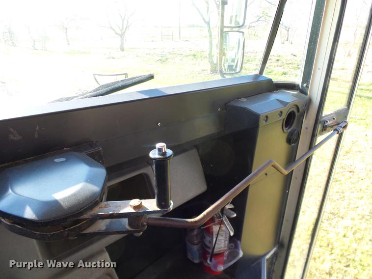 image for item DC7959 1998 Freightliner FS65 Blue Bird school bus