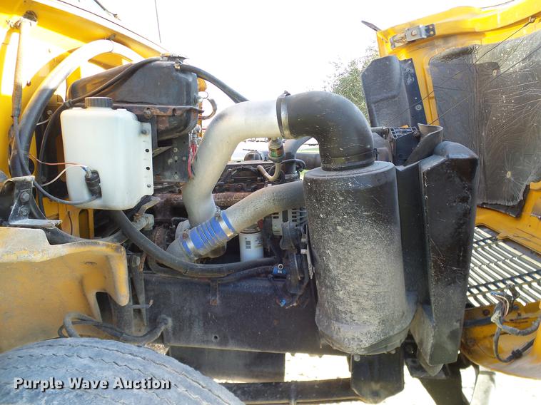 image for item DC7959 1998 Freightliner FS65 Blue Bird school bus