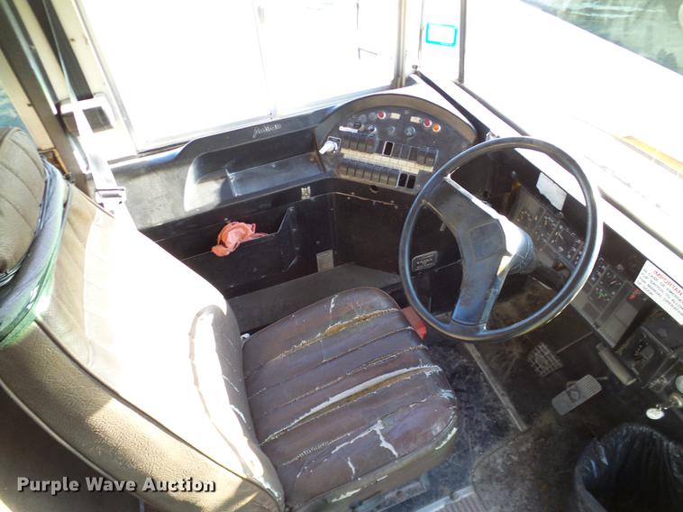 image for item DC7960 1998 International 3800 Amtran school bus