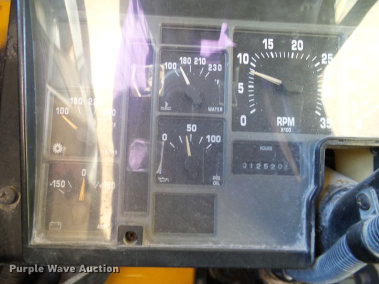 image for item DC7960 1998 International 3800 Amtran school bus