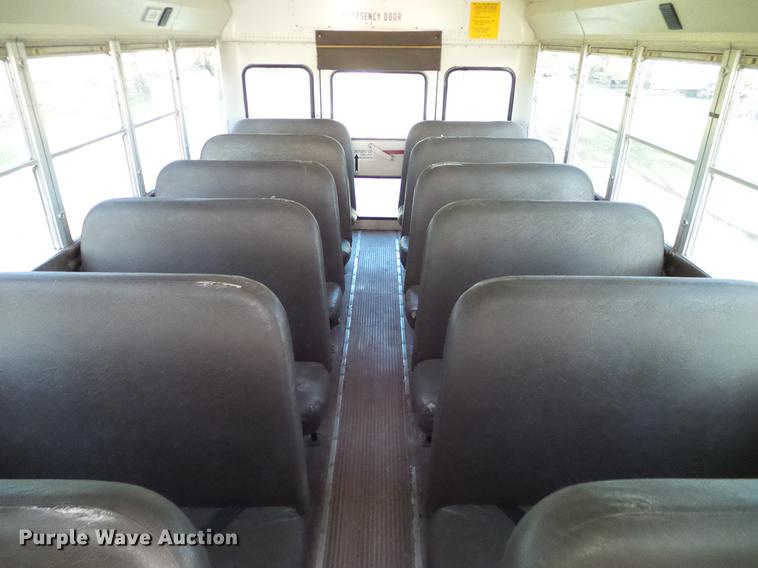 image for item DC7960 1998 International 3800 Amtran school bus