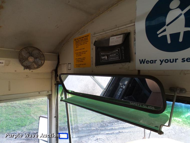 image for item DC7962 1998 International 3800 Amtran school bus