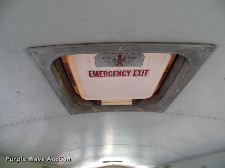 image for item DC7962 1998 International 3800 Amtran school bus