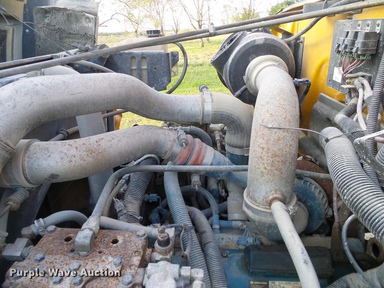 image for item DC7962 1998 International 3800 Amtran school bus