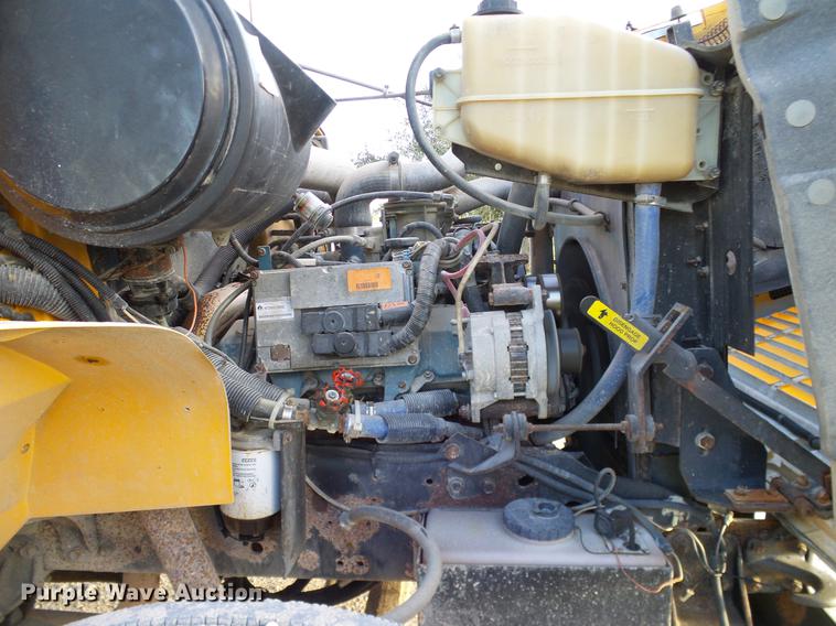 image for item DC7962 1998 International 3800 Amtran school bus