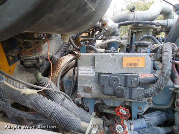 image for item DC7962 1998 International 3800 Amtran school bus