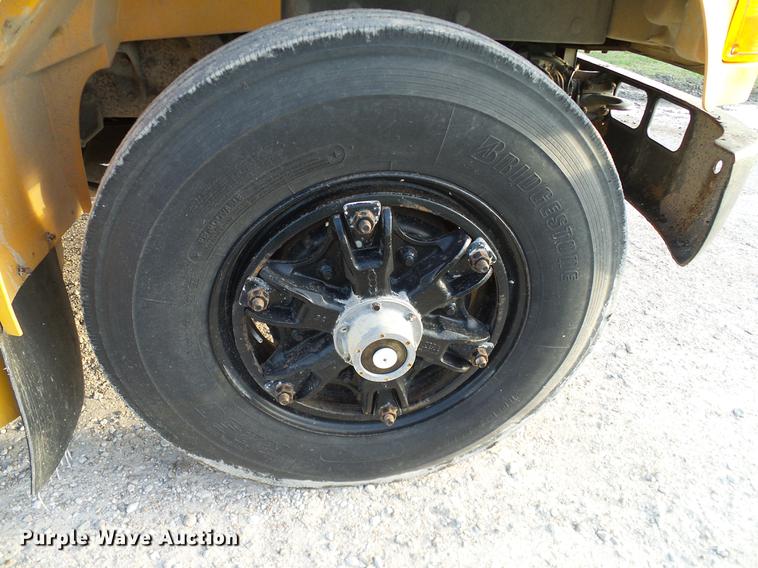 image for item DC7962 1998 International 3800 Amtran school bus