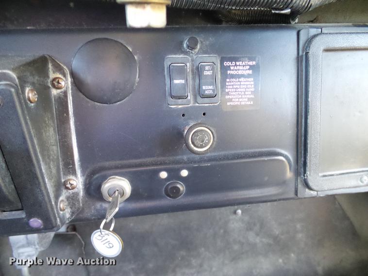 image for item DC7963 1997 International 3800 Blue Bird school bus