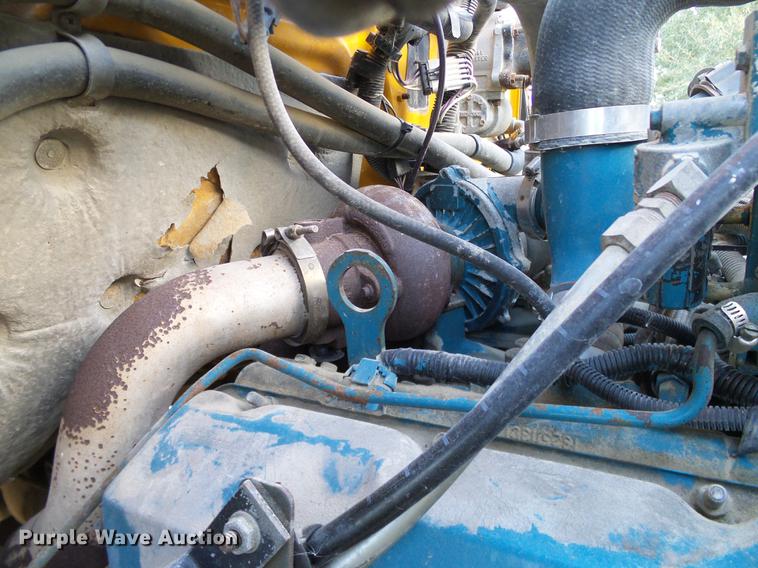 image for item DC7963 1997 International 3800 Blue Bird school bus