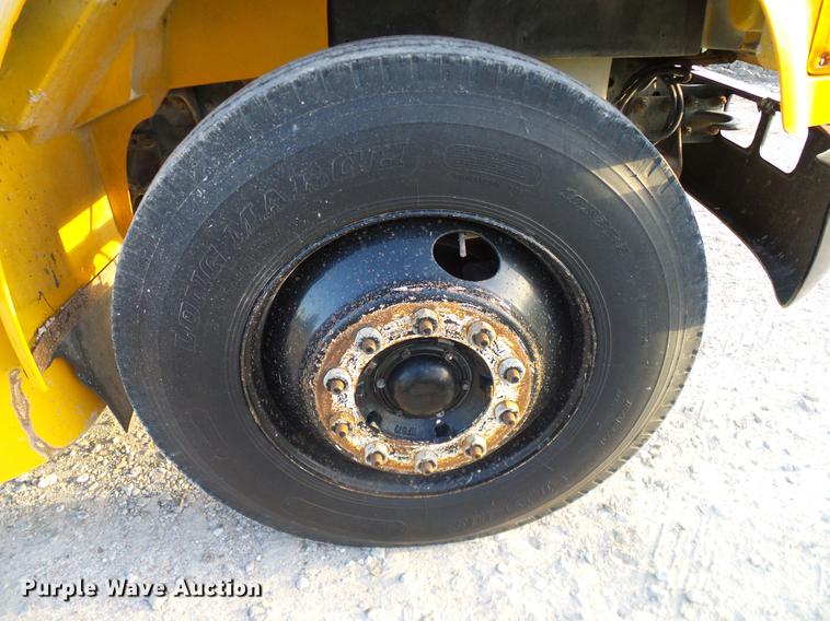 image for item DC7963 1997 International 3800 Blue Bird school bus