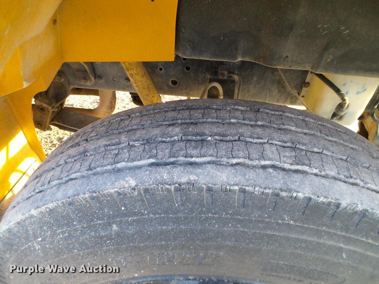 image for item DC7963 1997 International 3800 Blue Bird school bus