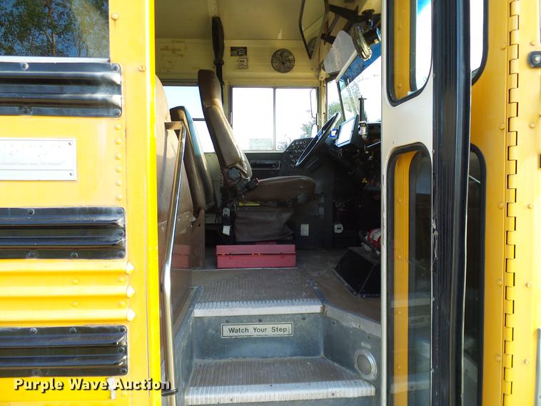 image for item DC7964 1999 GMC Blue Bird school bus