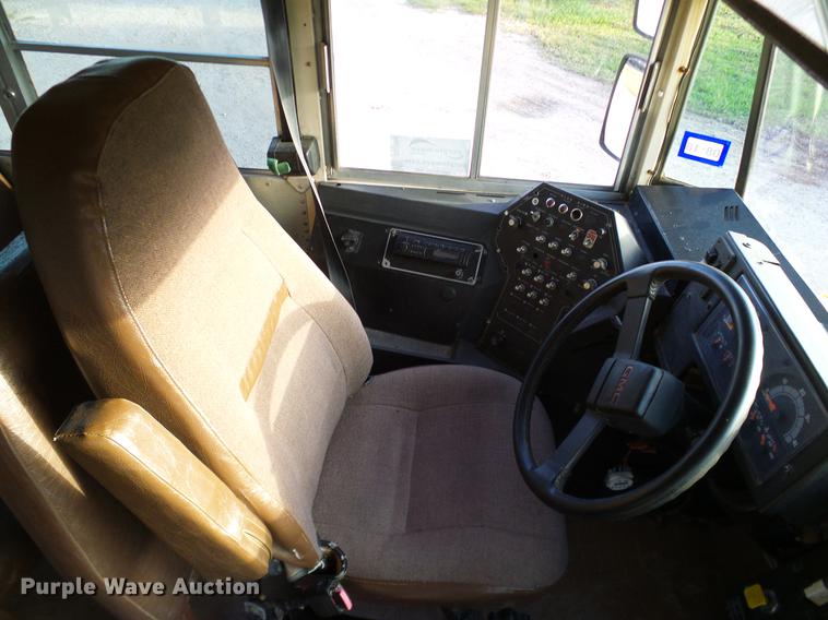 image for item DC7964 1999 GMC Blue Bird school bus