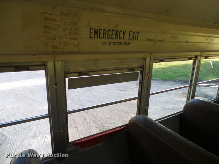 image for item DC7964 1999 GMC Blue Bird school bus