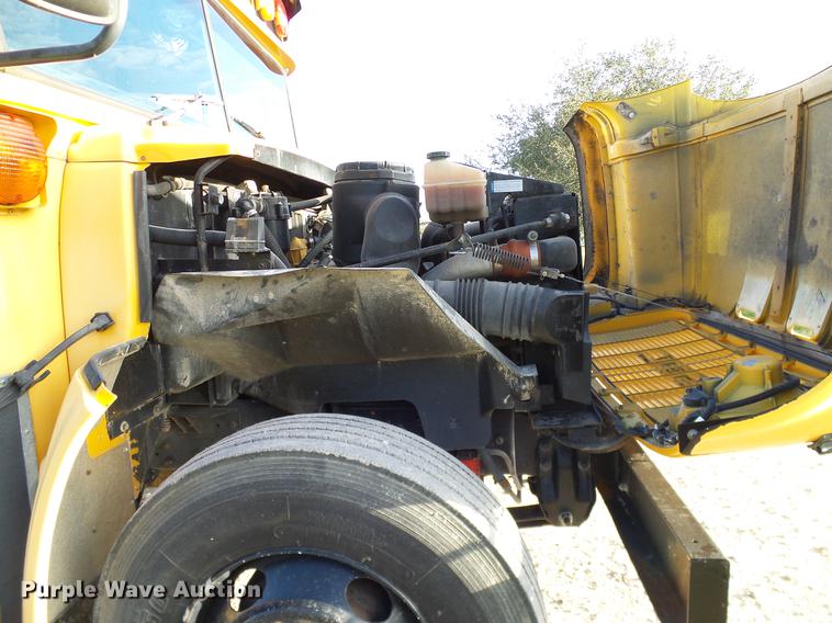 image for item DC7964 1999 GMC Blue Bird school bus