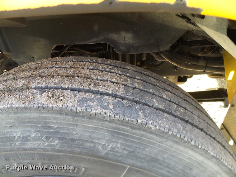 image for item DC7964 1999 GMC Blue Bird school bus