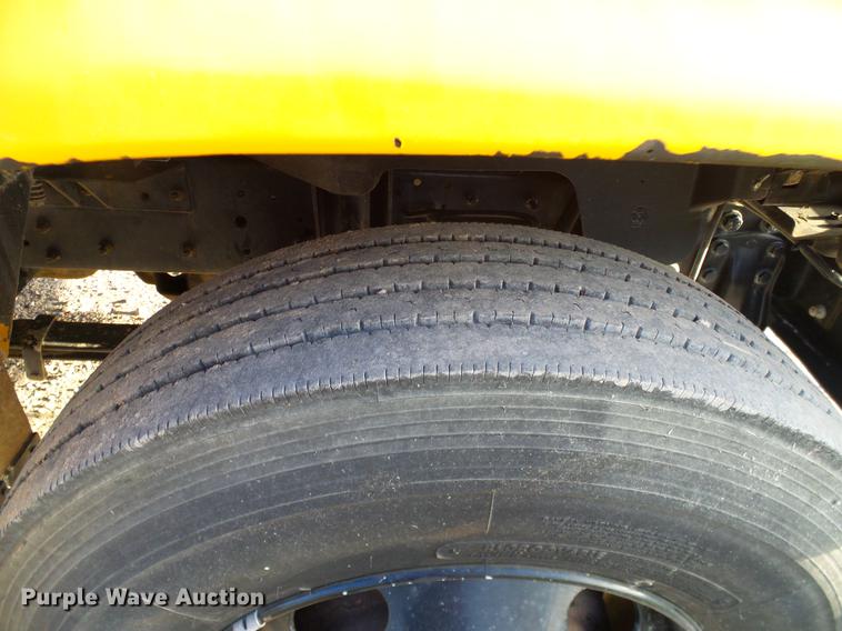 image for item DC7964 1999 GMC Blue Bird school bus