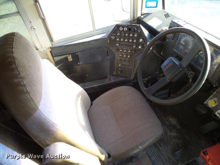 image for item DC7965 1997 GMC Blue Bird school bus