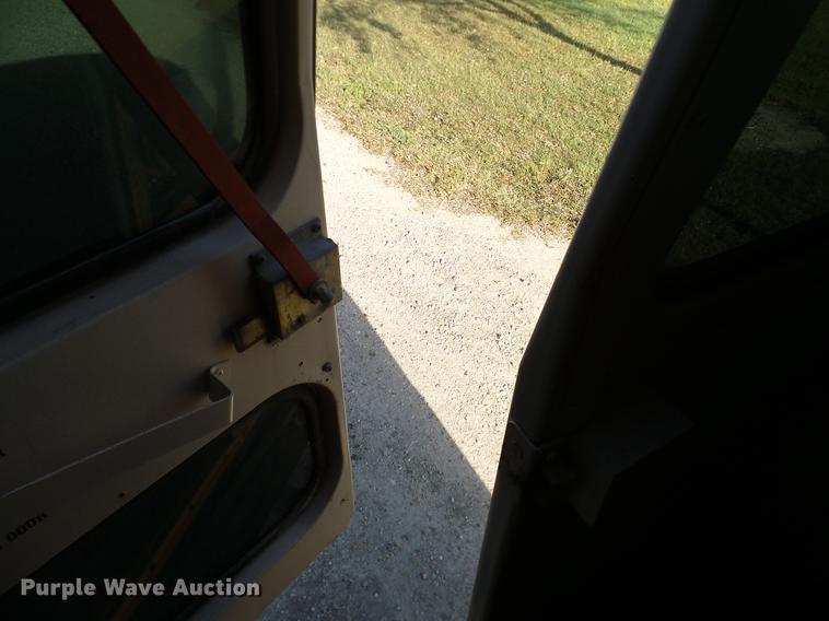 image for item DC7965 1997 GMC Blue Bird school bus