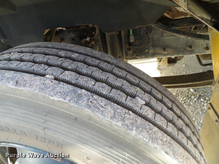 image for item DC7965 1997 GMC Blue Bird school bus