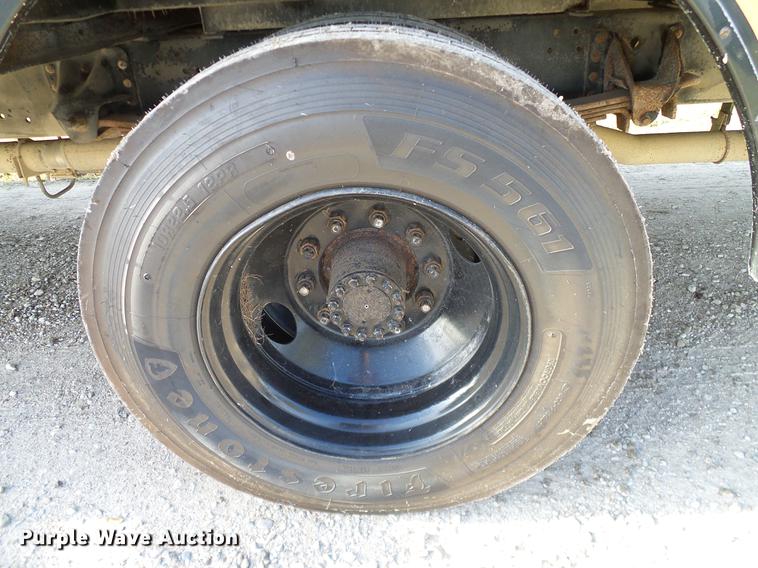 image for item DC7965 1997 GMC Blue Bird school bus