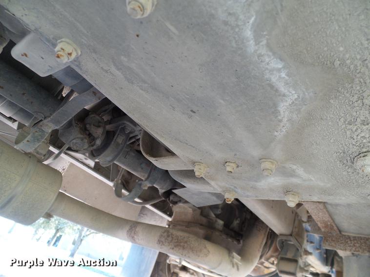 image for item DC7965 1997 GMC Blue Bird school bus