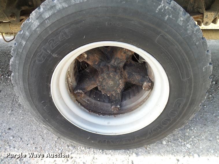 image for item DC7966 1998 Chevrolet Blue Bird school bus