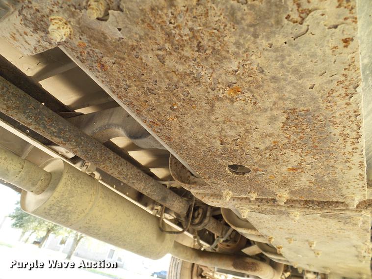 image for item DC7966 1998 Chevrolet Blue Bird school bus