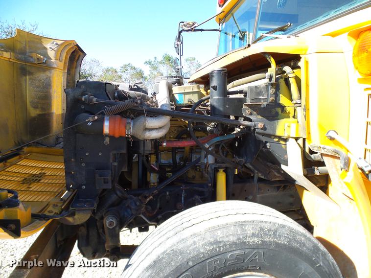 image for item DC7967 1995 Chevrolet Blue Bird school bus