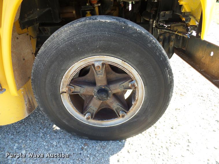 image for item DC7967 1995 Chevrolet Blue Bird school bus