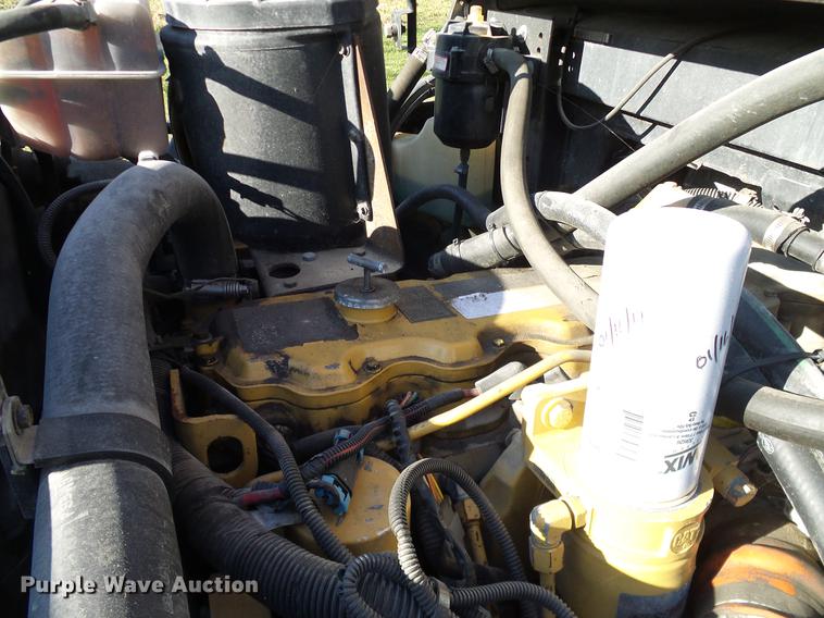 image for item DC7968 1999 GMC B7 school bus