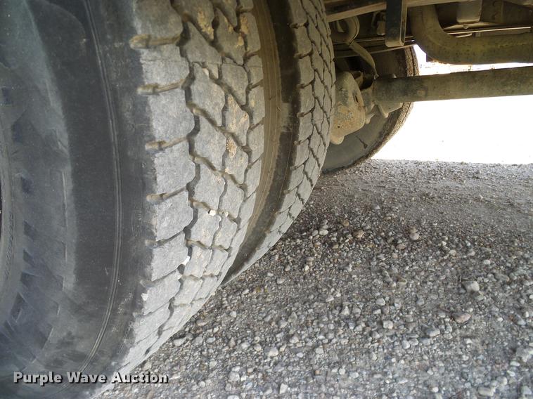 image for item DC7968 1999 GMC B7 school bus