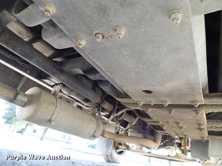 image for item DC7968 1999 GMC B7 school bus