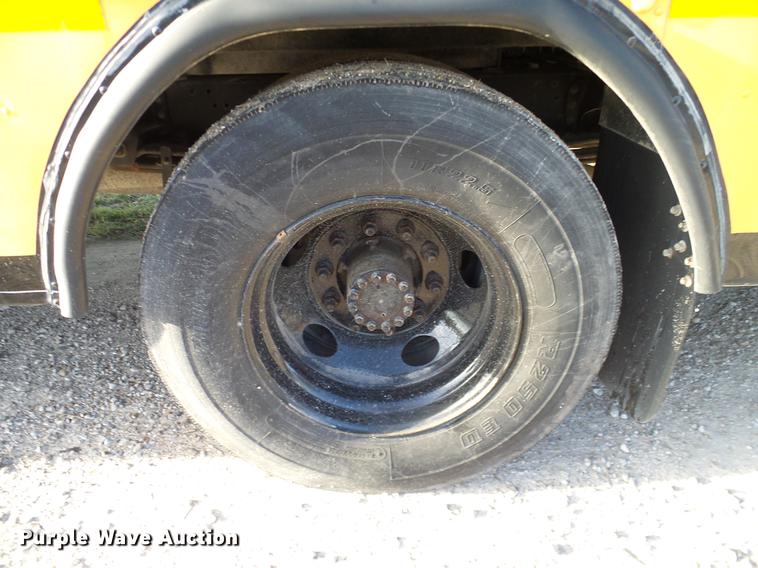 image for item DC7969 1999 GMC Blue Bird school bus