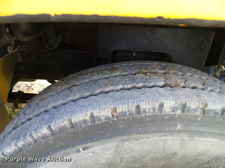 image for item DC7969 1999 GMC Blue Bird school bus