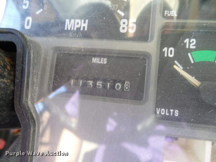 image for item DC7971 1995 International 3800 Blue Bird school bus