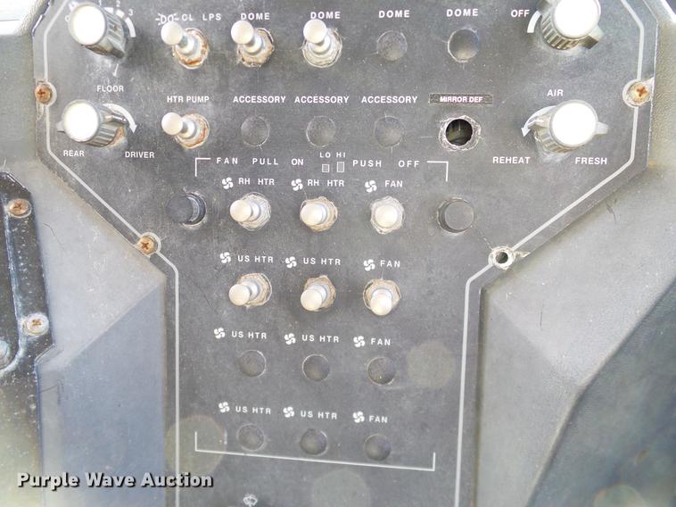 image for item DC7971 1995 International 3800 Blue Bird school bus