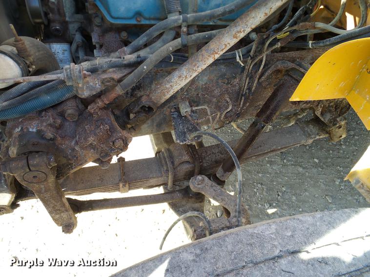 image for item DC7971 1995 International 3800 Blue Bird school bus