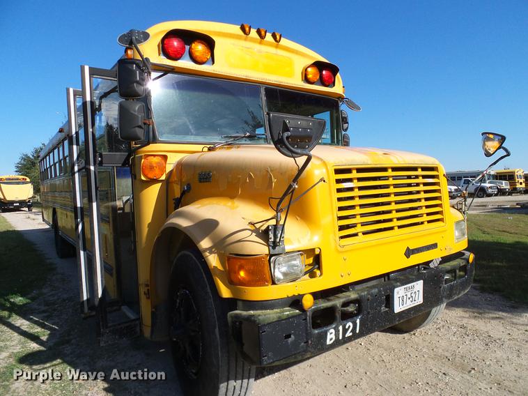 image for item DC7971 1995 International 3800 Blue Bird school bus