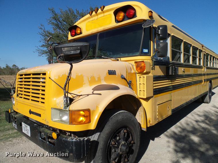 image for item DC7971 1995 International 3800 Blue Bird school bus